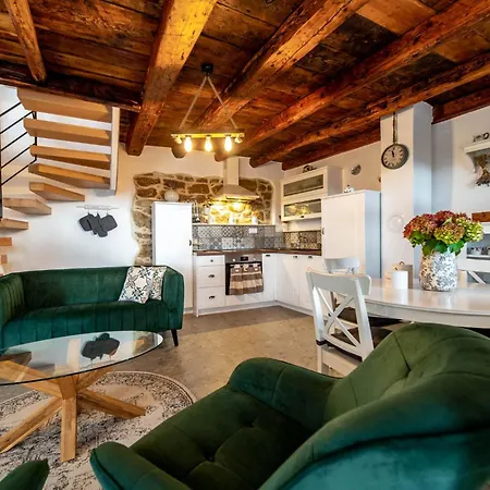 Stone House Heritage Filumena Apartment