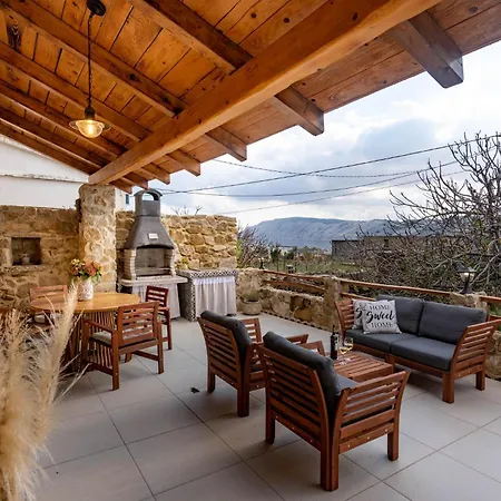 Stone House Heritage Filumena