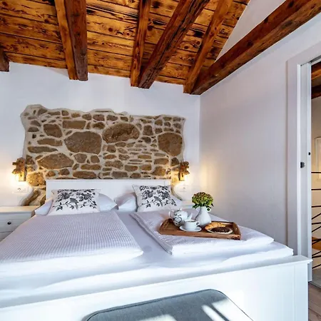Stone House Heritage Filumena Apartment