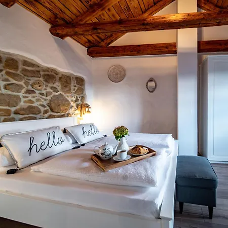 Stone House Heritage Filumena Lopar