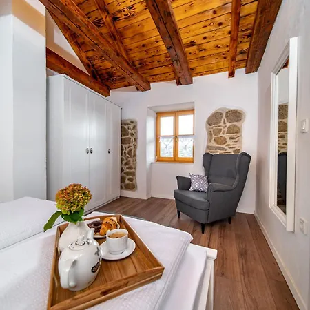 Stone House Heritage Filumena Apartment Lopar