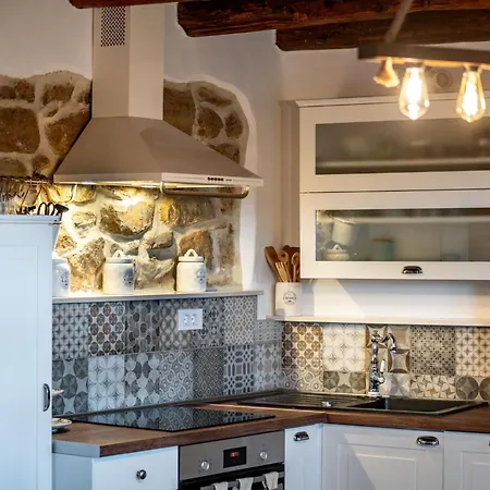 Apartment Stone House Heritage Filumena