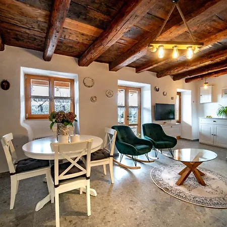 Apartment Stone House Heritage Filumena Lopar